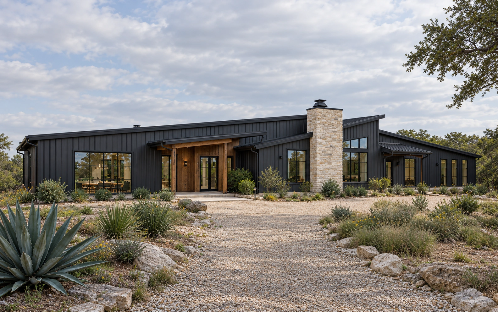 The Horizon exterior
